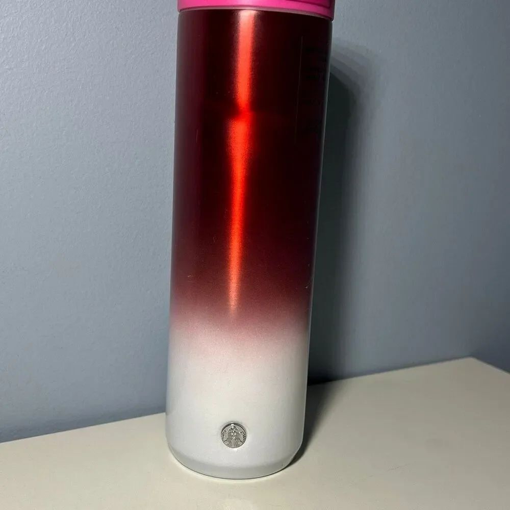 Starbucks 2021 Holiday Collection Pink Ombré 20 oz Insulated Tumbler NWT